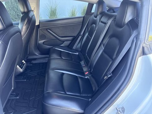 Used 2021 Tesla Model 3 Standard Range Plus RWD image 11