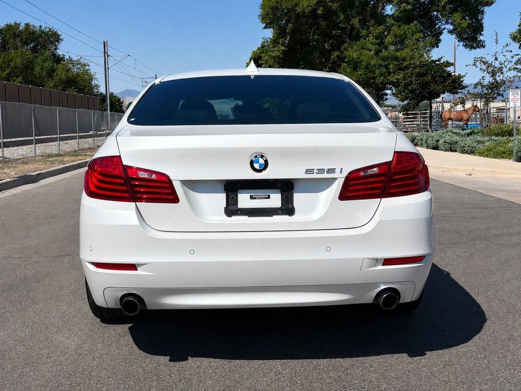 Used 2014 BMW 535i Sedan RWD image 4