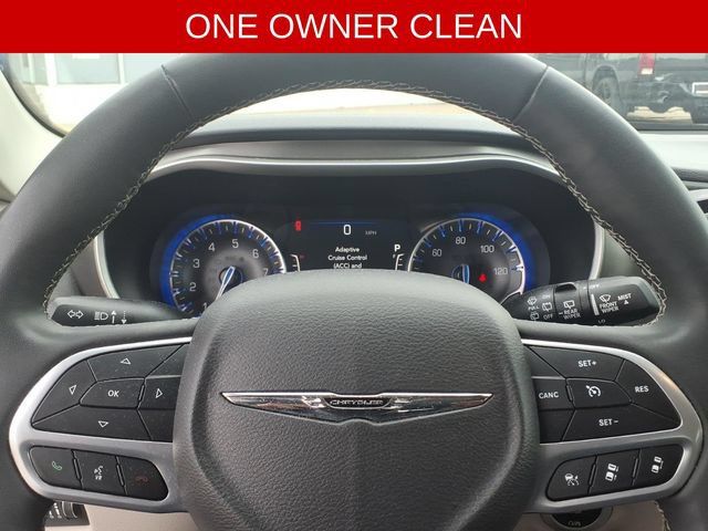 Used 2024 Chrysler Pacifica Touring-L FWD image 20