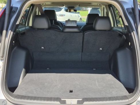Used 2025 Honda CR-V EX-L image 9