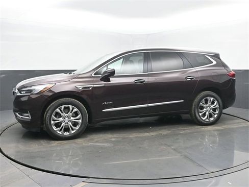 Used 2021 Buick Enclave Avenir w/ Avenir Technology Package image 2