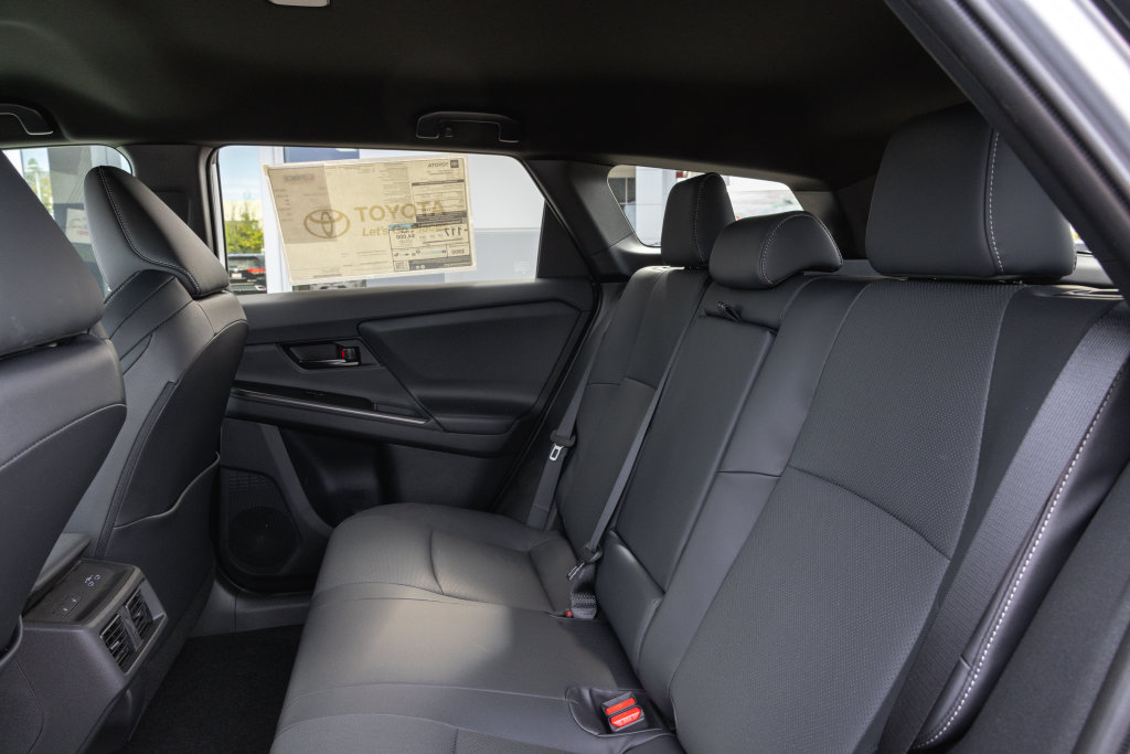 Certified 2023 Toyota RAV4 XLE Premium FWD image 10