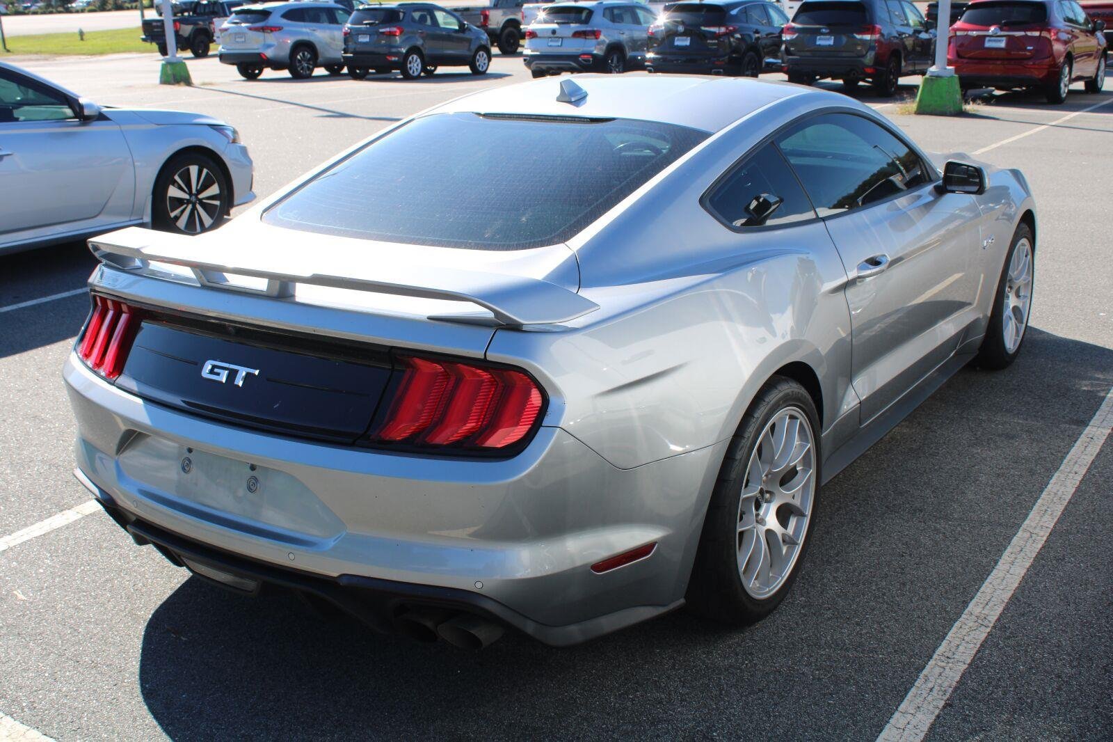 Used 2020 Ford Mustang GT w/ GT Performance Package RWD image 4