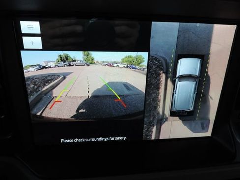 Used 2023 Ford Bronco Wildtrak AWD/4WD image 32