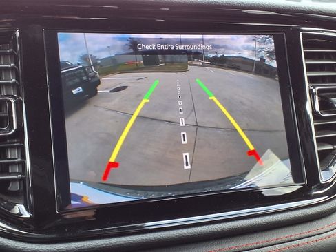 Used 2025 Dodge Durango GT image 11