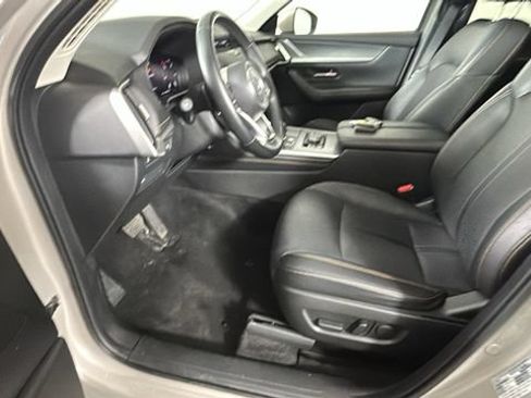 Used 2024 MAZDA CX-90 Plug-In Hybrid w/ Preferred AWD/4WD image 12