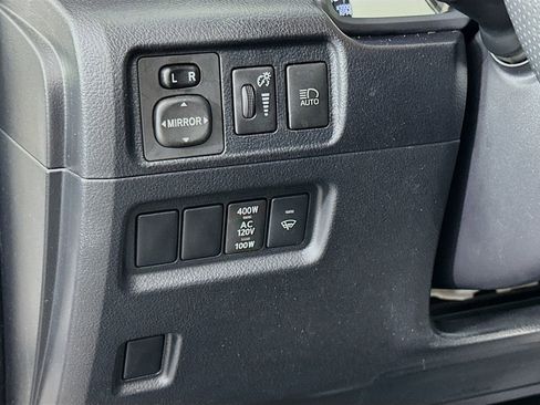 Certified 2023 Toyota 4Runner TRD Off-Road Premium AWD/4WD image 10