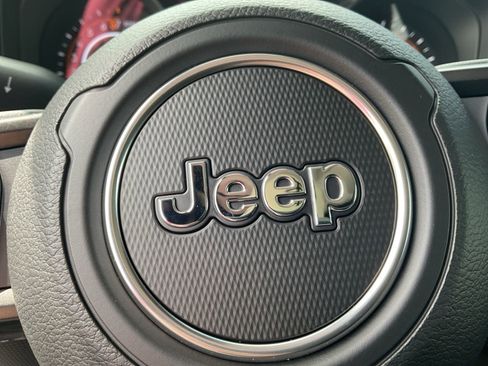 New 2026 Jeep Gladiator Rubicon AWD/4WD image 23