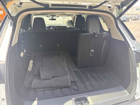 Used 2025 INFINITI QX60 Pure FWD image 30