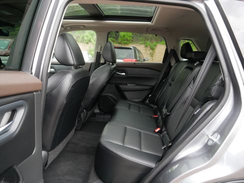 Certified 2023 Nissan Rogue SV w/ SV Premium B Package AWD/4WD image 36