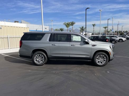 New 2026 GMC Yukon XL Denali image 4