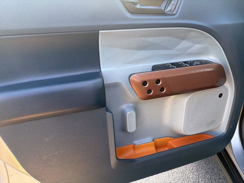 Used 2024 Ford Maverick Lariat w/ 4K Tow Package image 20