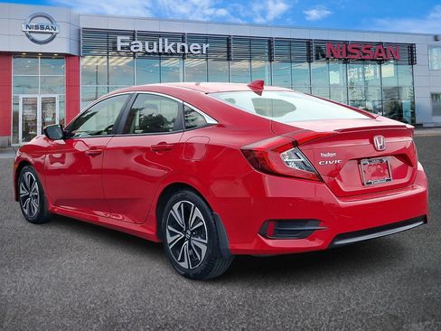 Used 2018 Honda Civic EX-L image 4
