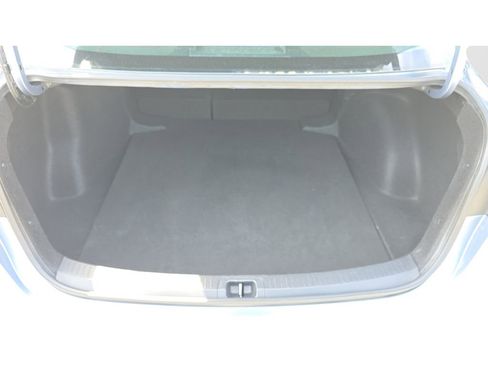 Used 2024 Toyota Corolla LE FWD image 9