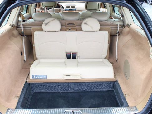 Used 2009 Mercedes-Benz E 350 4MATIC Wagon image 20