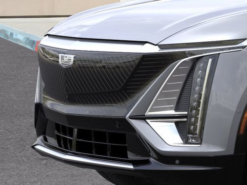 New 2026 Cadillac Lyriq Premium Luxury w/ LPO, Premium Carpet Package RWD image 13