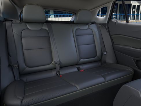 New 2026 Chevrolet Trax ACTIV w/ Driver Confidence Package FWD image 17