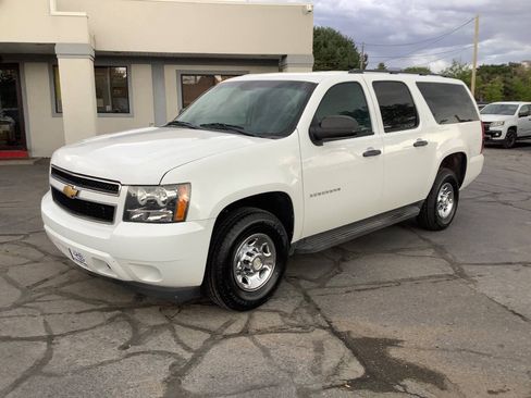 Used 2012 Chevrolet Suburban 2500 w/ Skid Plate Package AWD/4WD image 2