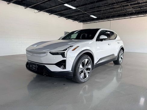 New 2025 Polestar Polestar 3 image 2