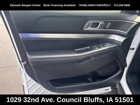 Used 2019 Ford Explorer XLT w/ Equipment Group 201A AWD/4WD image 16