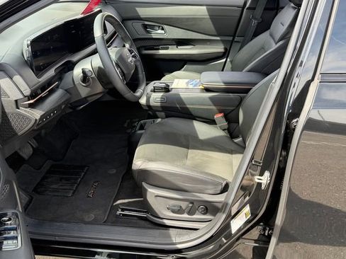 Certified 2024 Nissan Ariya FWD image 21
