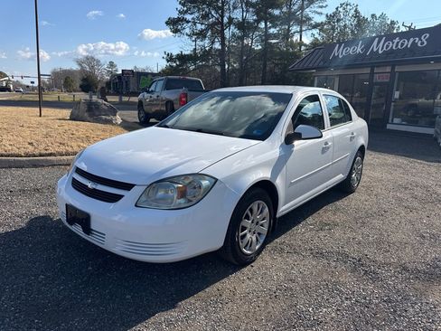 Used 2010 Chevrolet Cobalt LT image 3