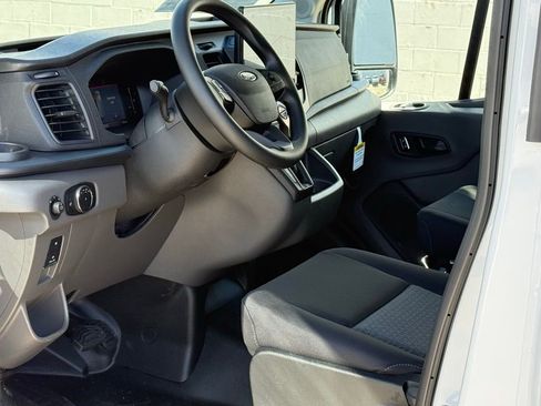 New 2026 Ford Transit 250 148 Medium Roof image 5