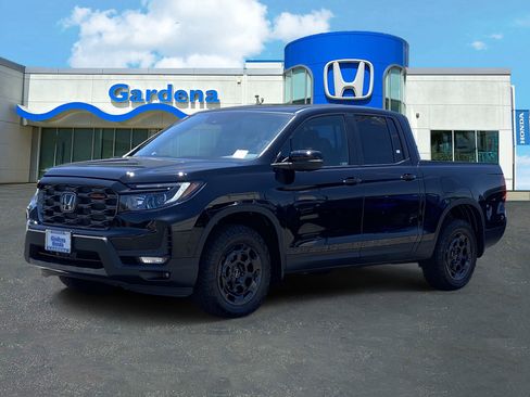 New 2025 Honda Ridgeline TrailSport+ image 3