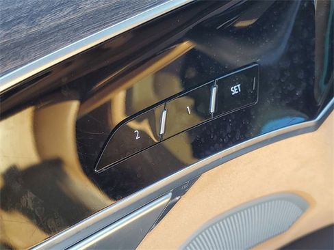 Used 2021 Audi A8 L 4.0T w/ Luxury Package image 13