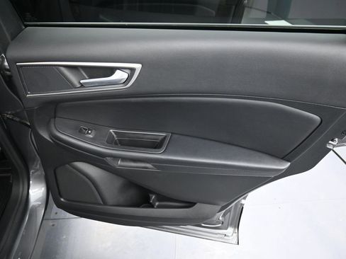 Used 2022 Ford Edge SEL w/ Convenience Package image 27