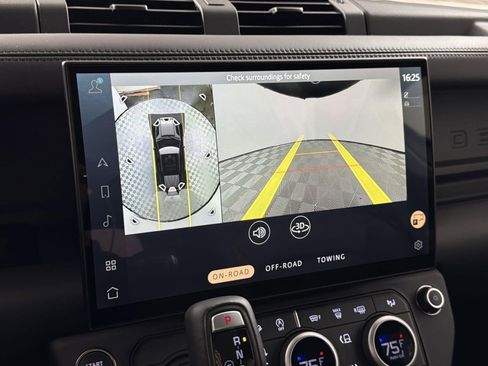 New 2026 Land Rover Defender 110 S image 17