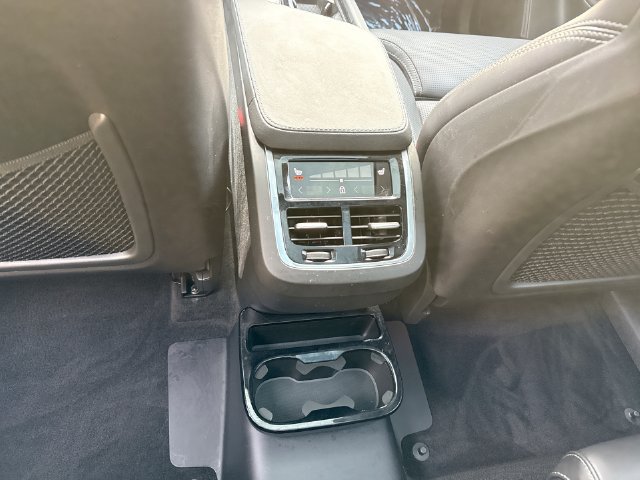 Certified 2023 Volvo XC90 B6 Ultimate w/ Protection Package Premier AWD/4WD image 27