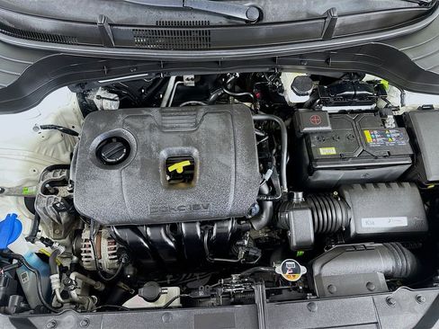 Certified 2023 Kia Soul LX w/ LX Technology Package FWD image 29