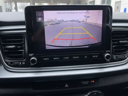 Used 2022 Kia Rio LX image 17