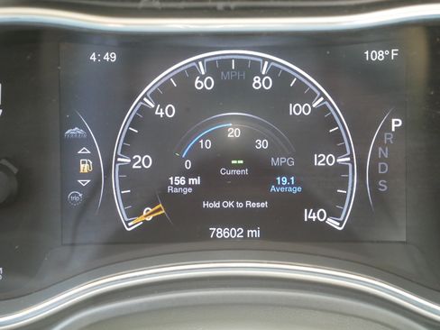 Used 2014 Jeep Grand Cherokee Limited w/ Trailer Tow Group IV AWD/4WD image 21