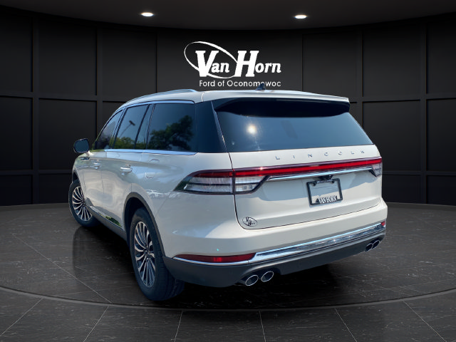 Used 2023 Lincoln Aviator AWD w/ Premium Package image 5
