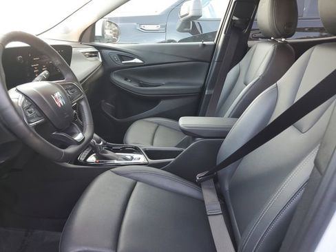 Used 2024 Buick Encore GX Sport Touring w/ Advanced Technology Package image 18