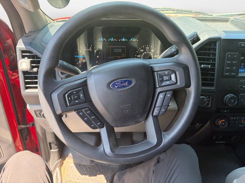 Used 2015 Ford F150 XL w/ Equipment Group 101A Mid AWD/4WD image 10