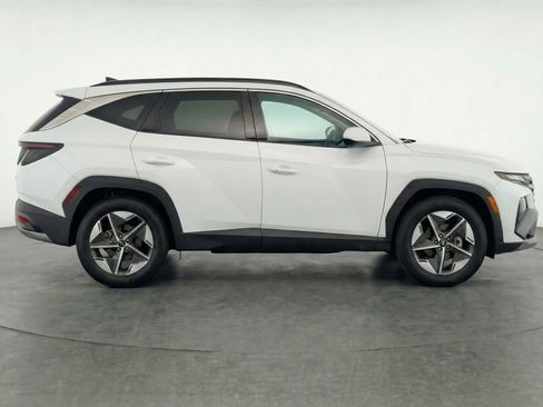 Used 2025 Hyundai Tucson SEL image 11