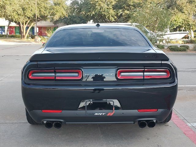 Used 2022 Dodge Challenger SRT Hellcat RWD image 4