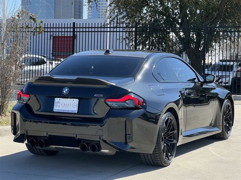 Used 2025 BMW M2 w/ Lighting Package image 4