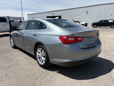 Used 2024 Chevrolet Malibu LT image 3