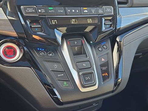 Used 2024 Honda Odyssey Elite image 16