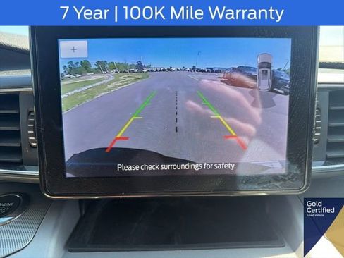Used 2023 Ford Explorer XLT w/ Equipment Group 202A AWD/4WD image 34