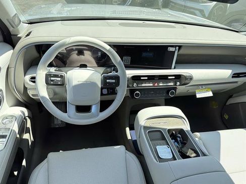 New 2026 Hyundai Palisade Limited FWD image 6
