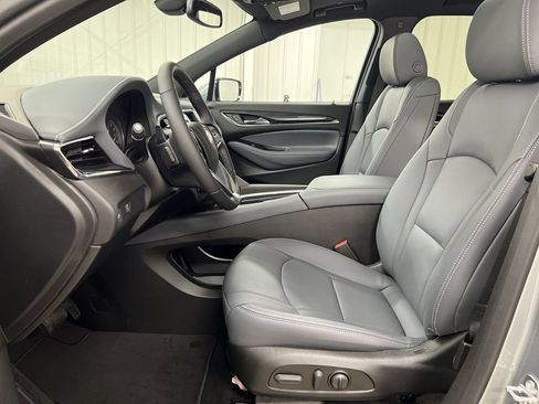 Used 2023 Buick Enclave Essence w/ Experience Buick Package AWD/4WD image 19