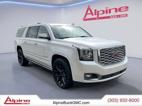 Used 2020 GMC Yukon XL Denali w/ Denali Ultimate Package AWD/4WD image 7