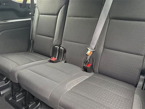 Used 2023 GMC Yukon XL SLE w/ Gmc Pro Safety Plus Package image 18