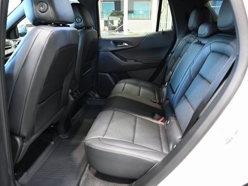 New 2026 Chevrolet Equinox LT w/ Convenience Package II image 11