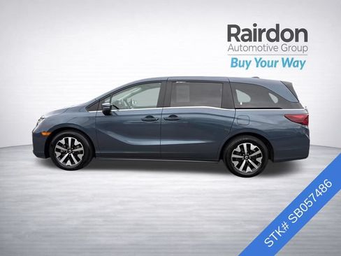 Certified 2025 Honda Odyssey EX-L image 4